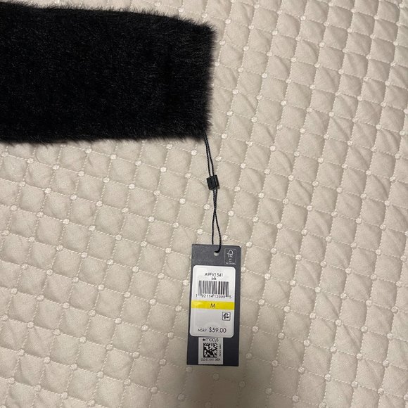 🌻 CLEARANCE- NWT – Tommy Hilfiger Super Soft Black Cropped Cardigan - Picture 10 of 10